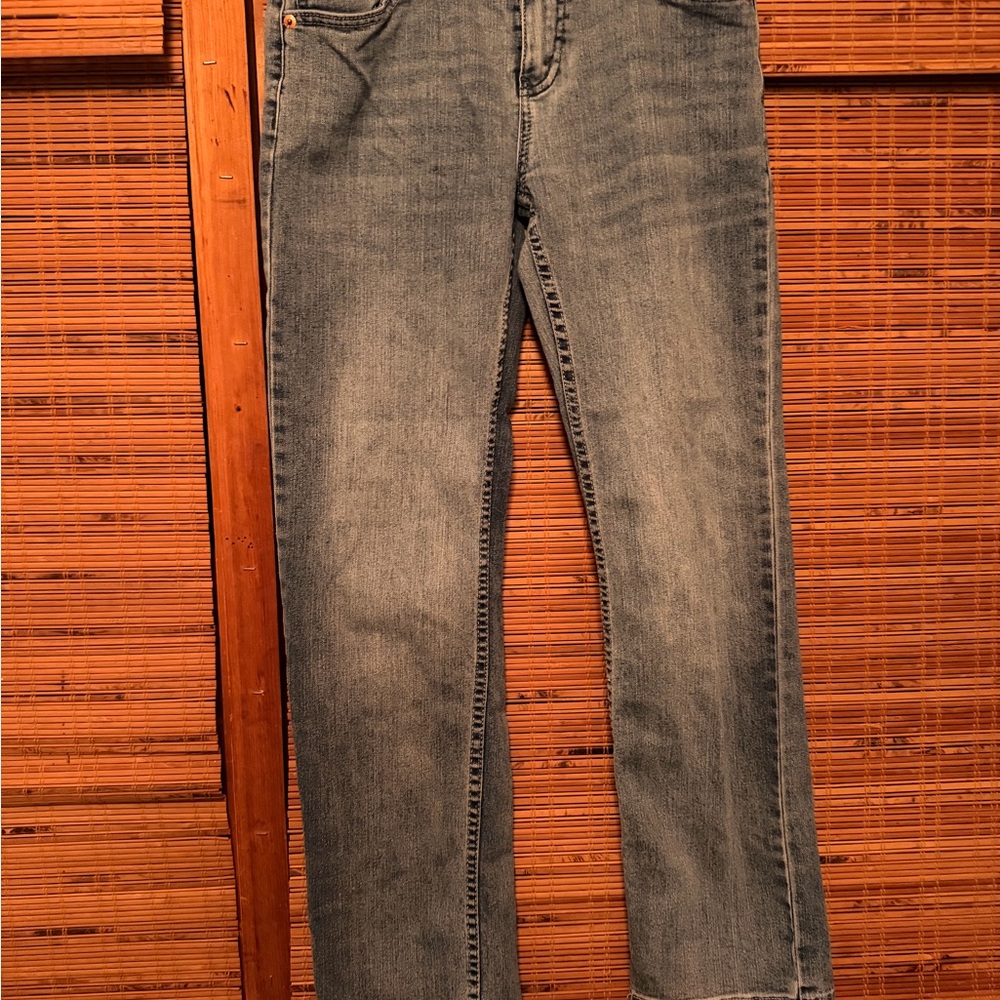 Levi's Blue Jeans - 28x28 (16 reg)